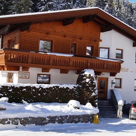 Blick zum Wasserfall St. Leonhard im Pitztal Exterior foto